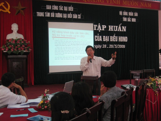 Ảnh HN "Kỹ năng hoạt động của ĐB HĐND", tại Bắc Ninh, ngày 28-29/05/2009