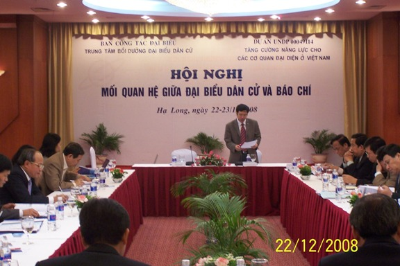 Ảnh hội nghị "Mối quan hệ giữa đại biểu dân cử và báo chí" tại Quảng Ninh từ 22/12 đến 23/12/2008